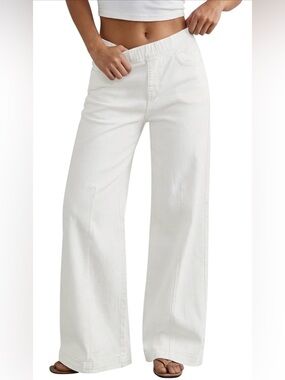 Wide Leg Women's Jeans - White Flare Pants
